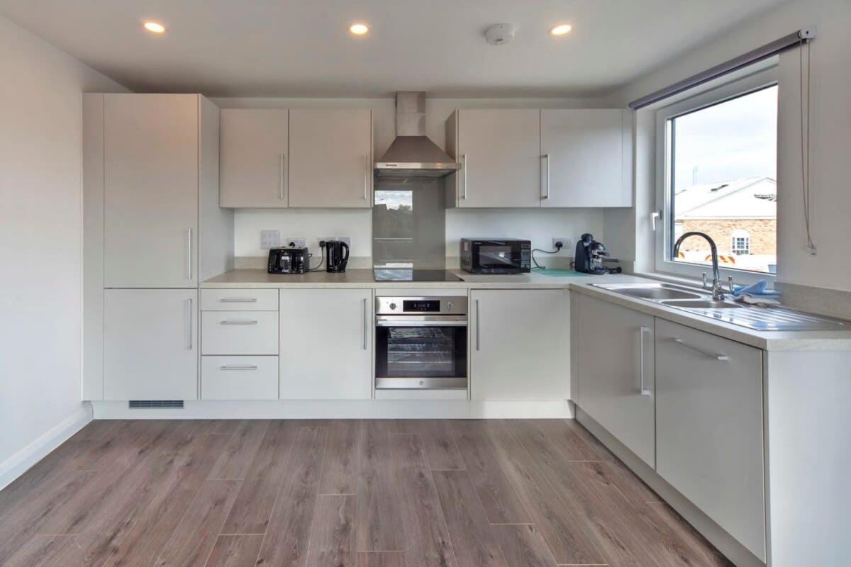 Lovely 1 Bedroom Apartment In Ashford Ashford  Ngoại thất bức ảnh