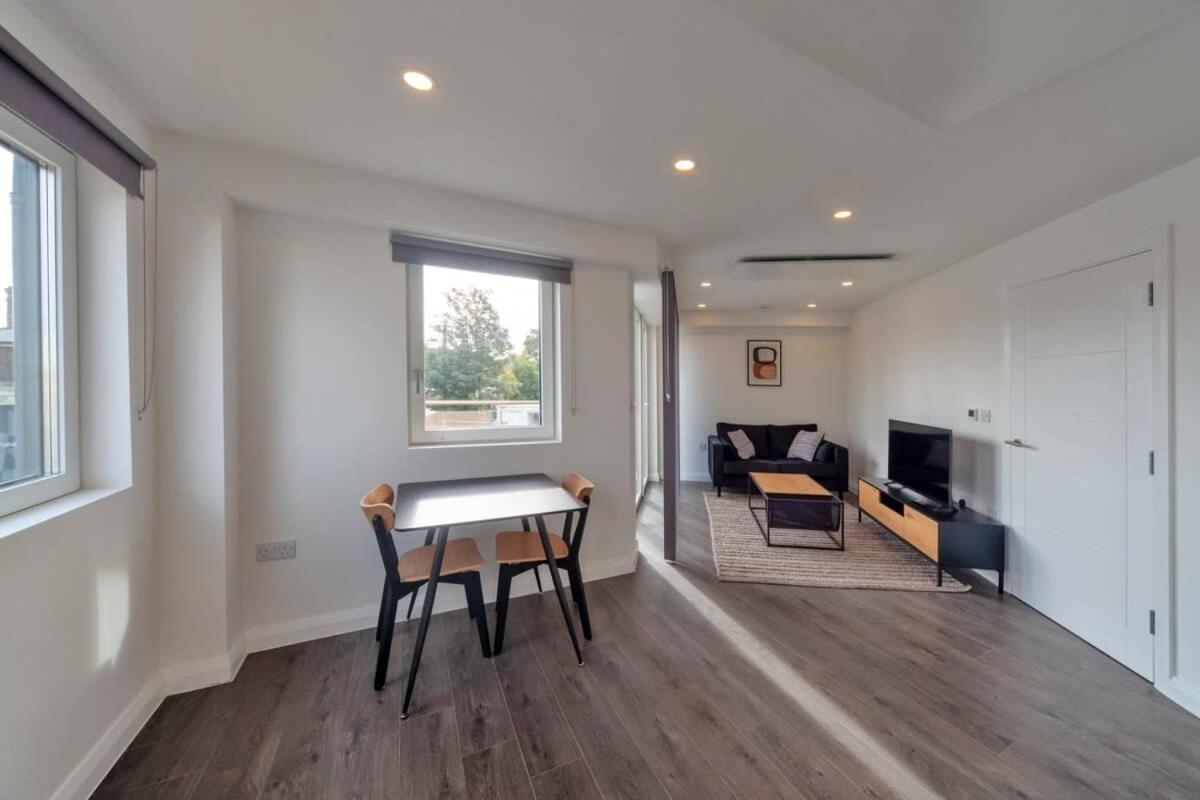 Lovely 1 Bedroom Apartment In Ashford Ashford  Ngoại thất bức ảnh