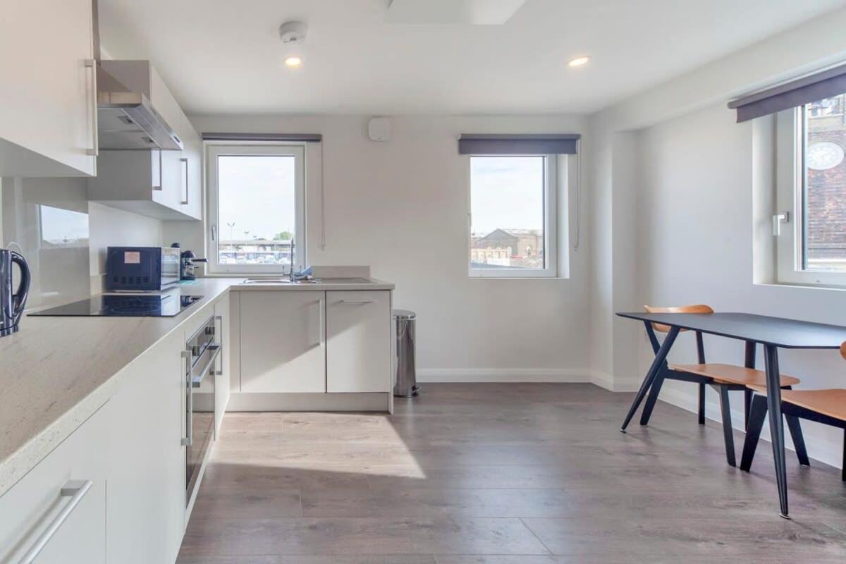Lovely 1 Bedroom Apartment In Ashford Ashford  Ngoại thất bức ảnh