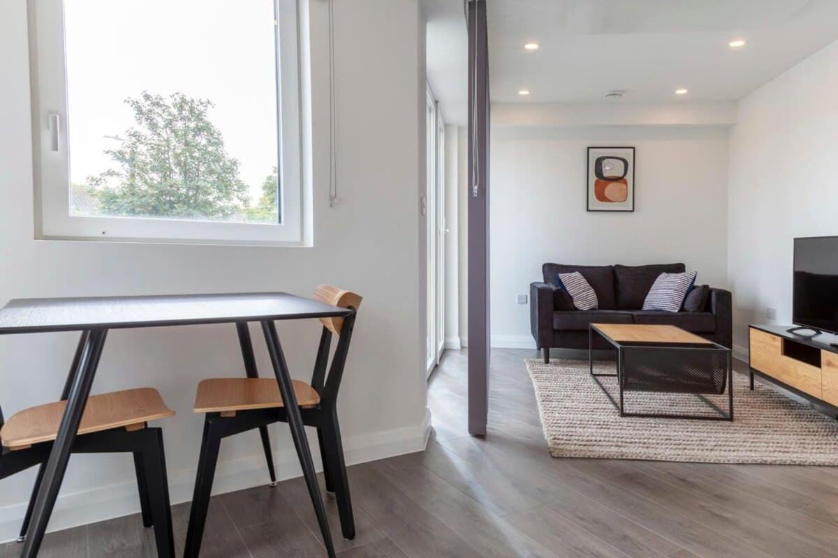 Lovely 1 Bedroom Apartment In Ashford Ashford  Ngoại thất bức ảnh